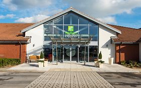 Holiday Inn Express Portsmouth - North By Ihg